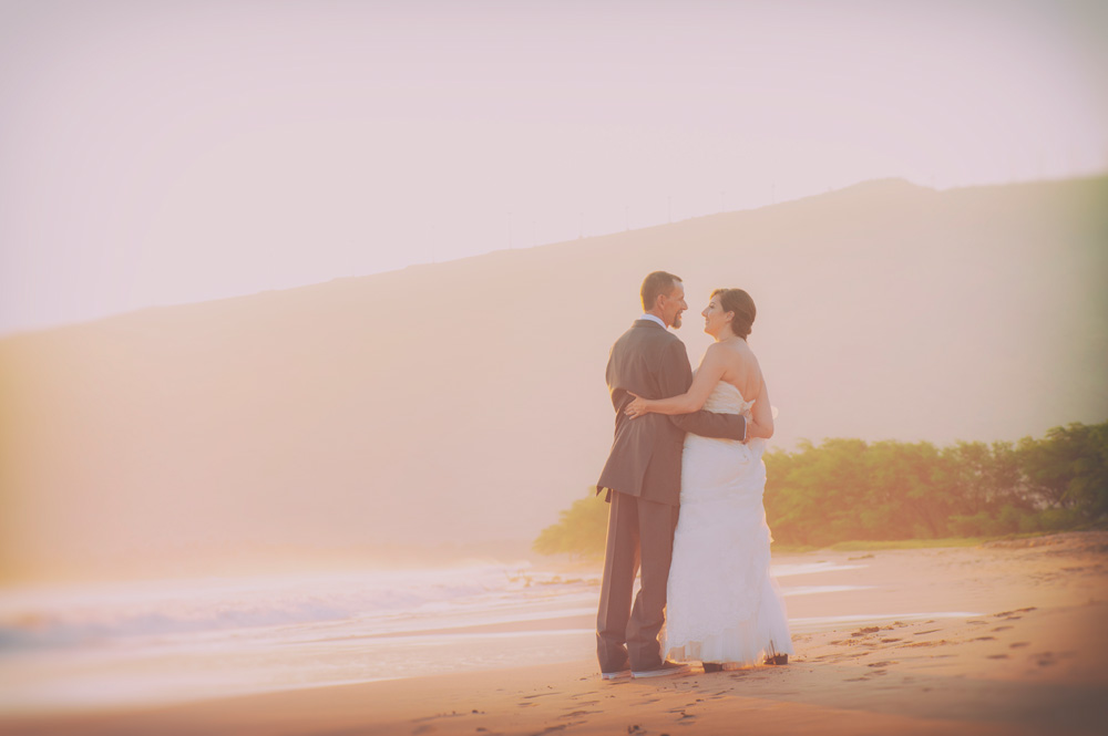 Artistic Wedding Photography, Maui, Award Winning Photographer Mieko Photography, マウイフォトグラファー